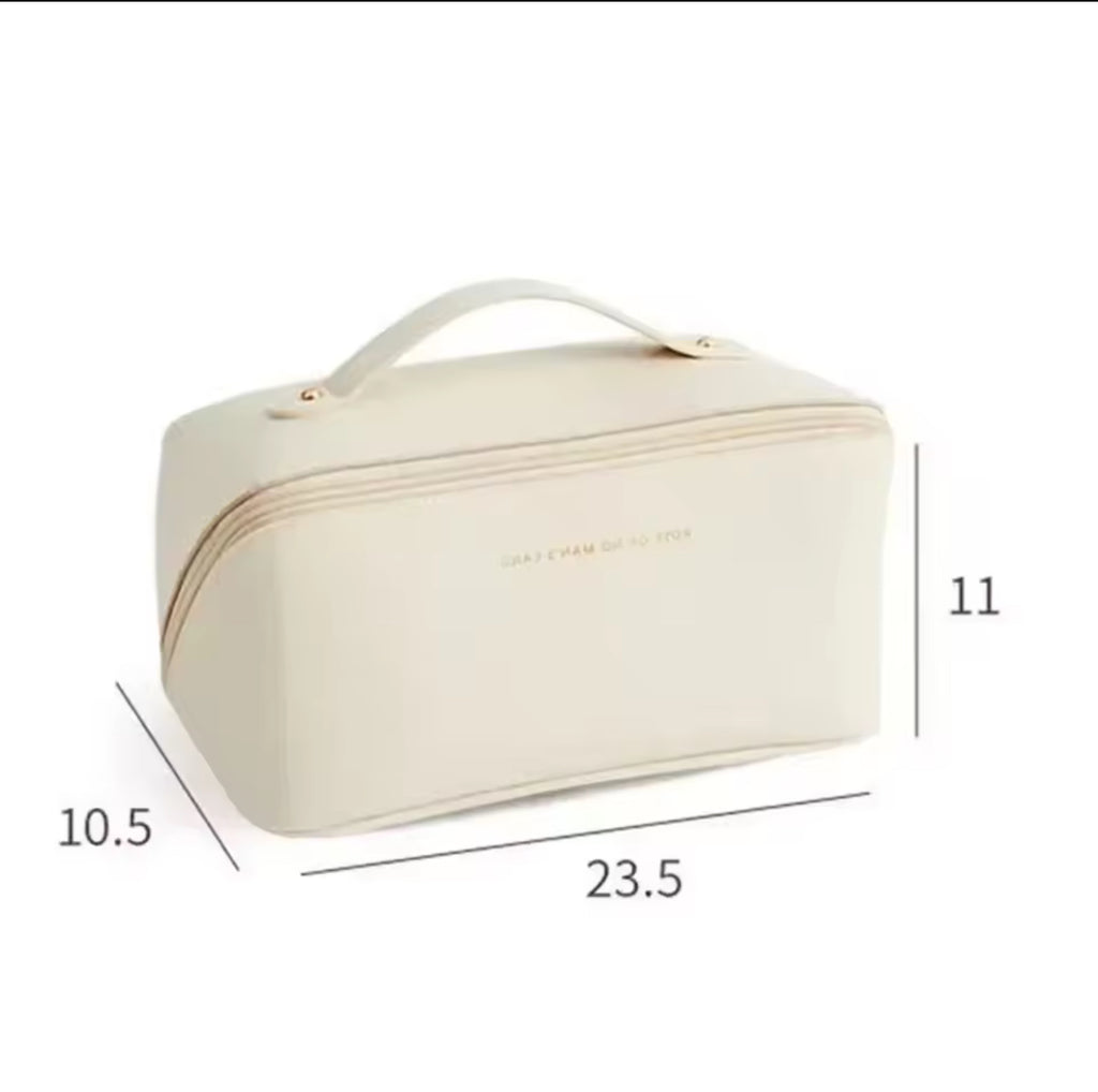KIVA™  Makeup Organizer Bag