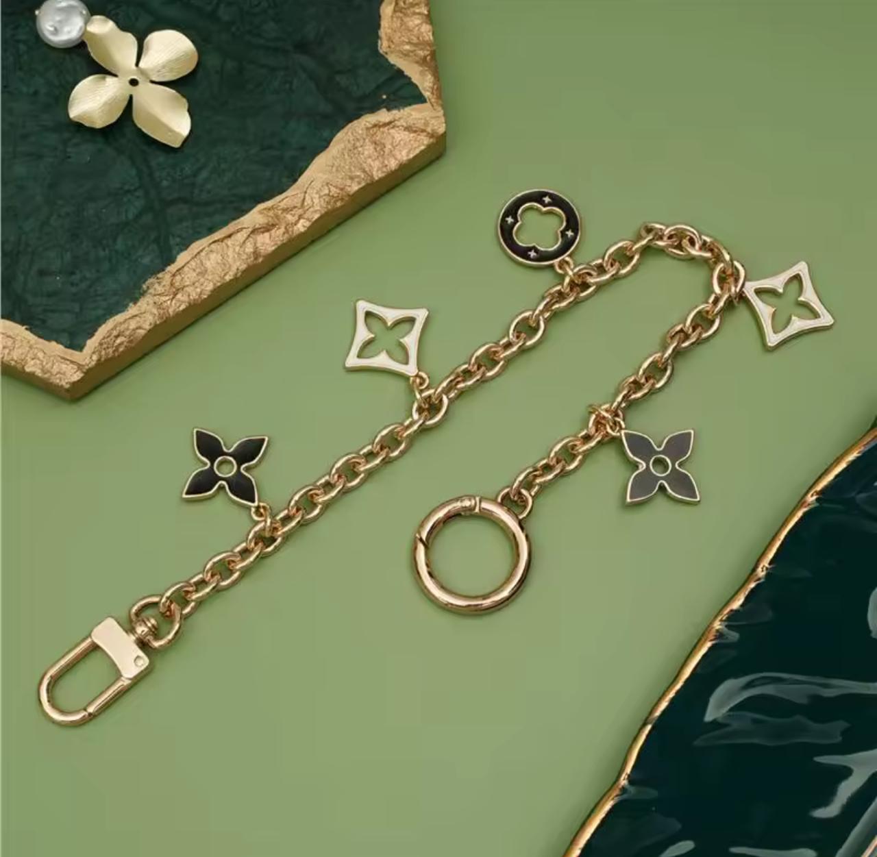 Glimora™ Luxe Chain Bag Charm – Signature Edition