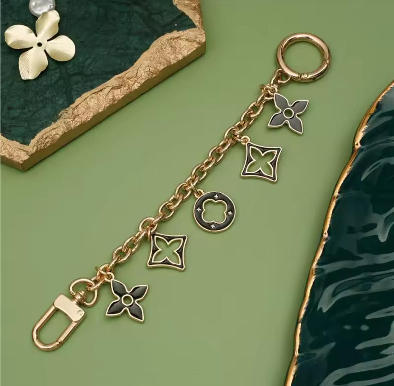 Glimora™ Luxe Chain Bag Charm – Signature Edition