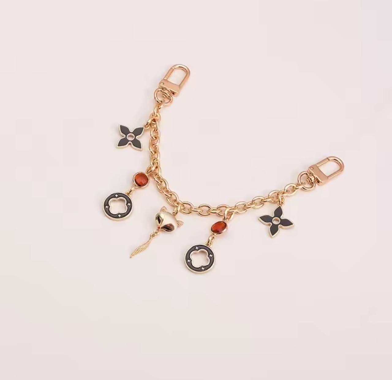Glimora™ Luxe Chain Bag Charm – Signature Edition